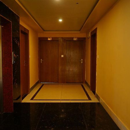 Subarnarekha Inn Jhargram Bagian luar foto